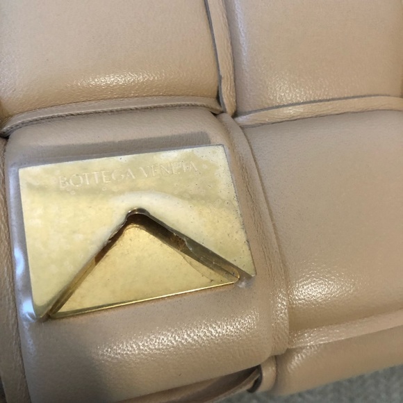 Bottega Veneta Padded Cassette Bag - Picture 6 of 9